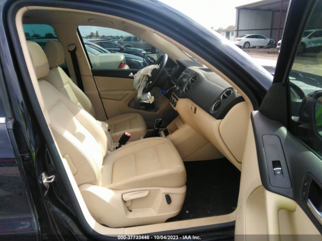 Photo 4 VIN: WVGAV3AX8DW599859 - VOLKSWAGEN TIGUAN 