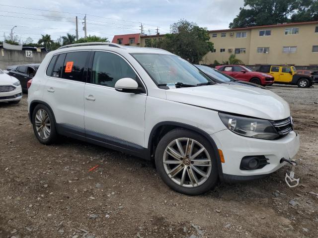 Photo 3 VIN: WVGAV3AX8EW611932 - VOLKSWAGEN TIGUAN 