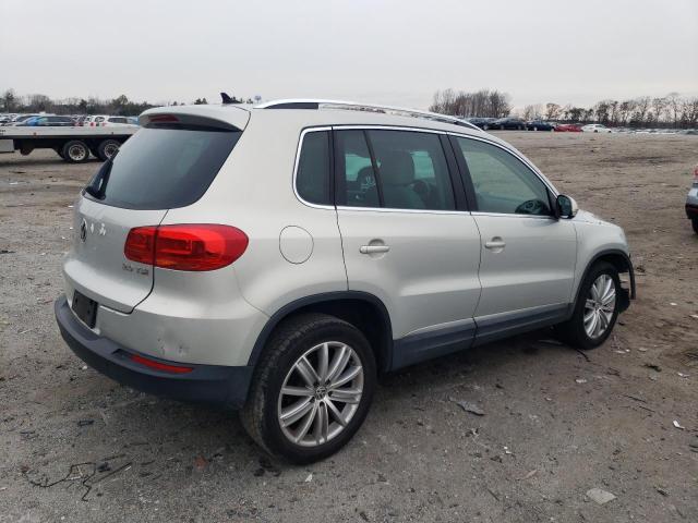 Photo 2 VIN: WVGAV3AX9DW562609 - VOLKSWAGEN TIGUAN 