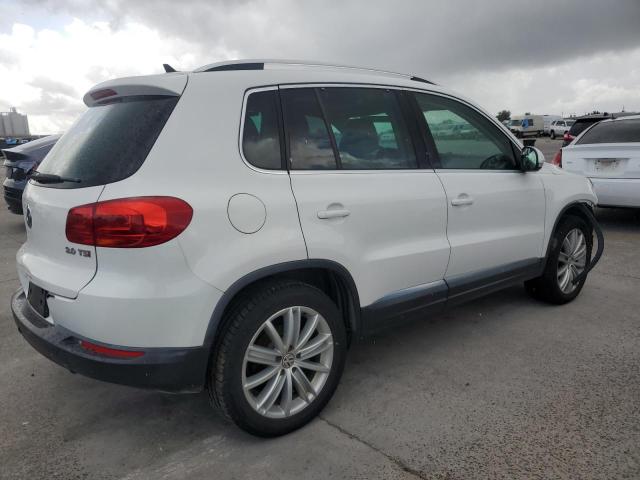 Photo 2 VIN: WVGAV3AX9EW535380 - VOLKSWAGEN TIGUAN S 