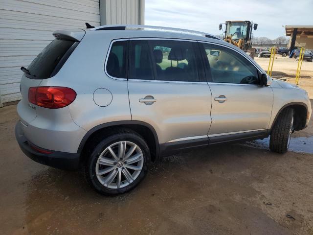 Photo 2 VIN: WVGAV3AX9EW605735 - VOLKSWAGEN TIGUAN 