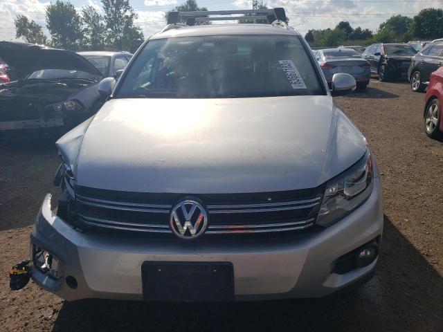 Photo 4 VIN: WVGAV3AXXDW591357 - VOLKSWAGEN TIGUAN 