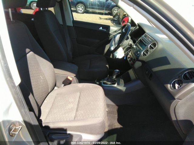 Photo 4 VIN: WVGAV3AXXDW597207 - VOLKSWAGEN TIGUAN 