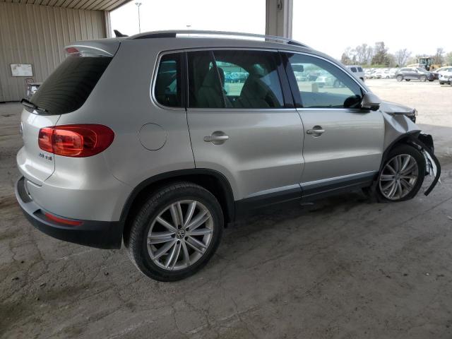 Photo 2 VIN: WVGAV3AXXEW538465 - VOLKSWAGEN TIGUAN 