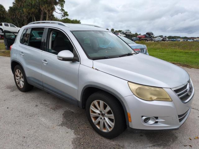 Photo 3 VIN: WVGAV75N19W525884 - VOLKSWAGEN TIGUAN S 