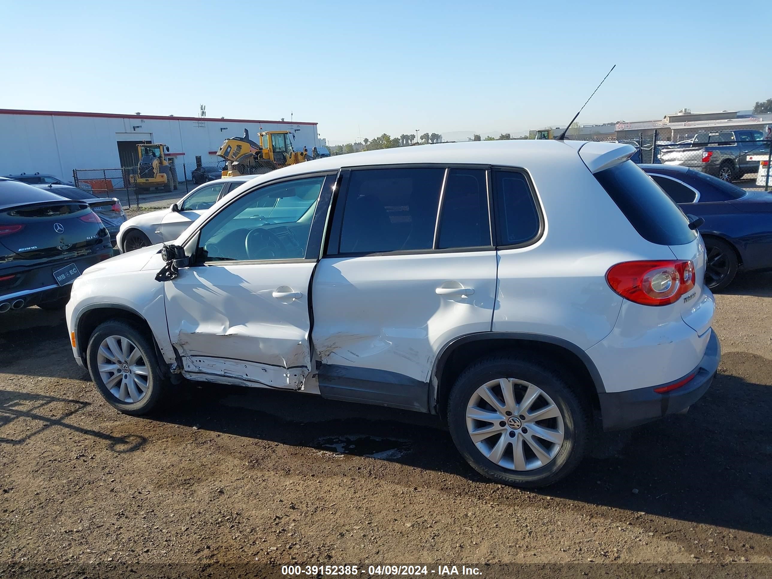 Photo 13 VIN: WVGAV75N59W522115 - VOLKSWAGEN TIGUAN 