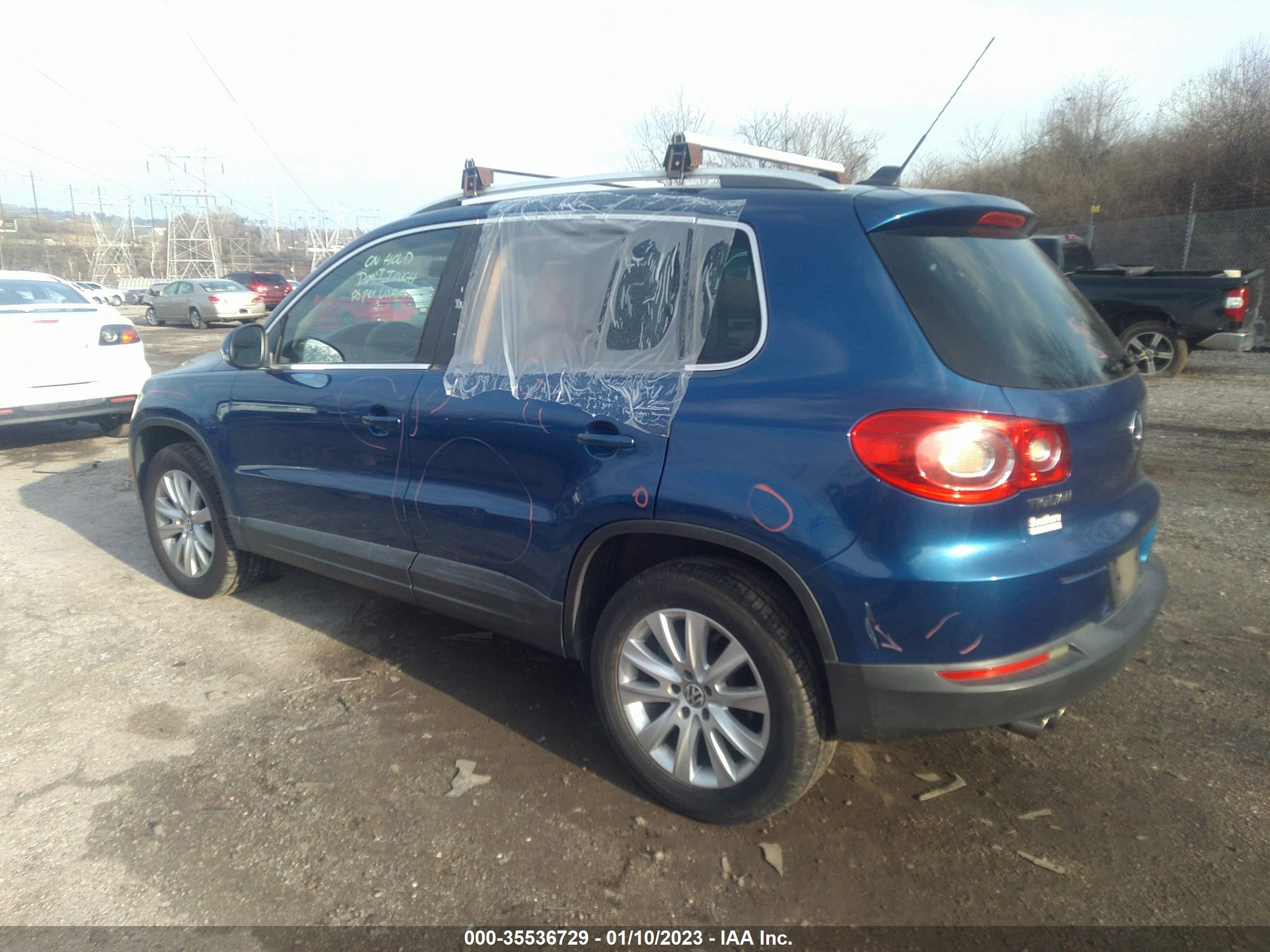 Photo 3 VIN: WVGAV75NX9W004193 - VOLKSWAGEN TIGUAN 