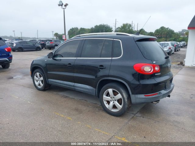 Photo 2 VIN: WVGAV7AX0AW537827 - VOLKSWAGEN TIGUAN 