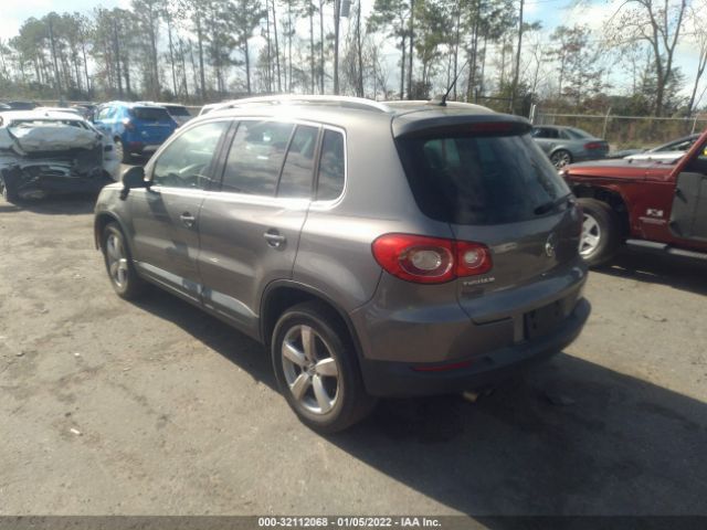 Photo 2 VIN: WVGAV7AX0AW538217 - VOLKSWAGEN TIGUAN 