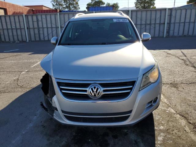 Photo 4 VIN: WVGAV7AX0BW504960 - VOLKSWAGEN TIGUAN S 