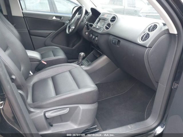 Photo 4 VIN: WVGAV7AX0BW547937 - VOLKSWAGEN TIGUAN 