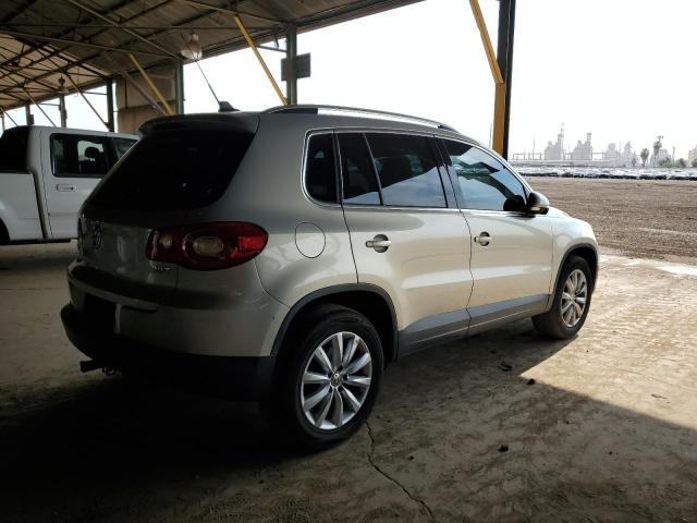 Photo 2 VIN: WVGAV7AX0BW556136 - VOLKSWAGEN TIGUAN 