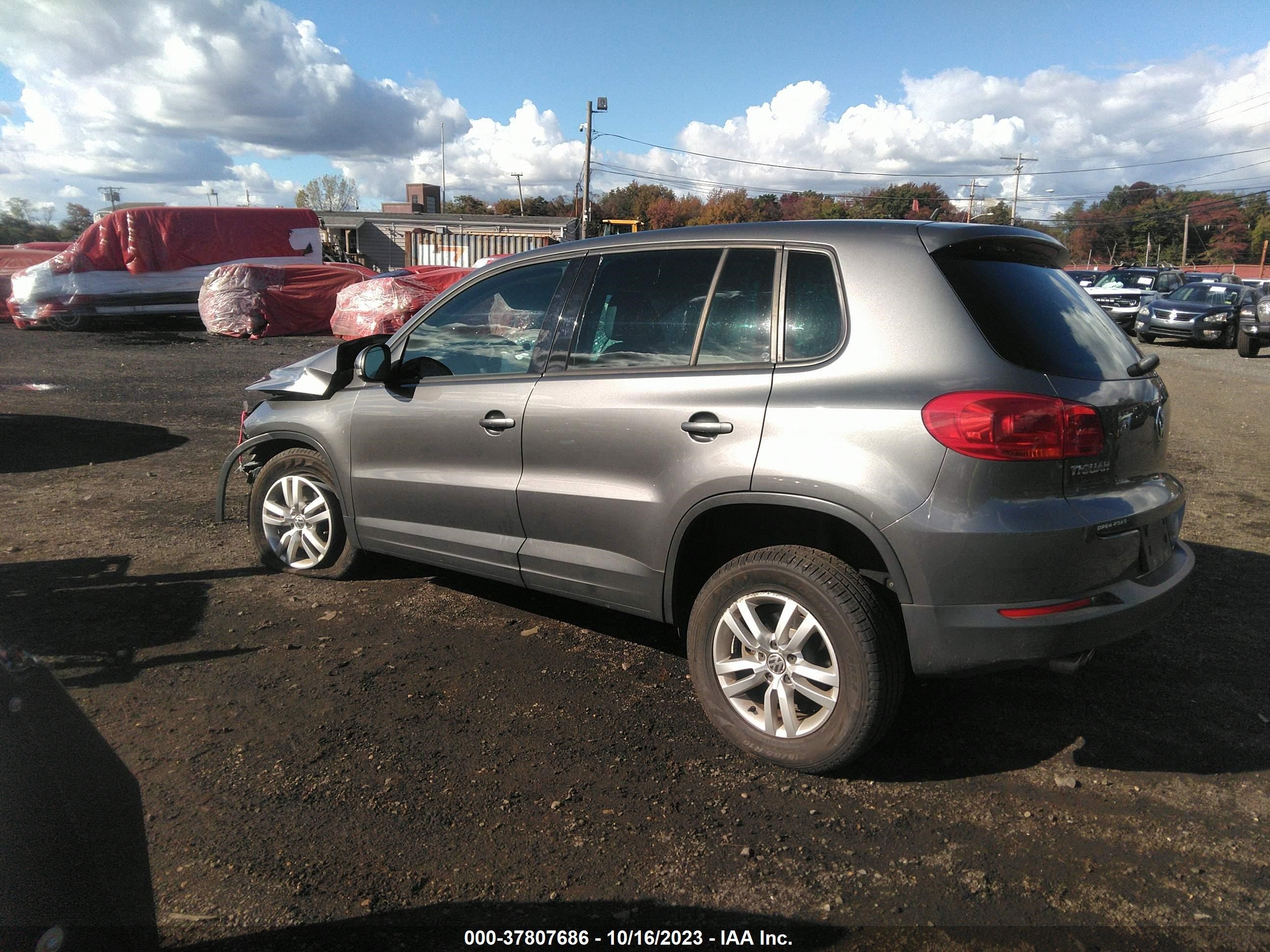 Photo 2 VIN: WVGAV7AX0CW006260 - VOLKSWAGEN TIGUAN 