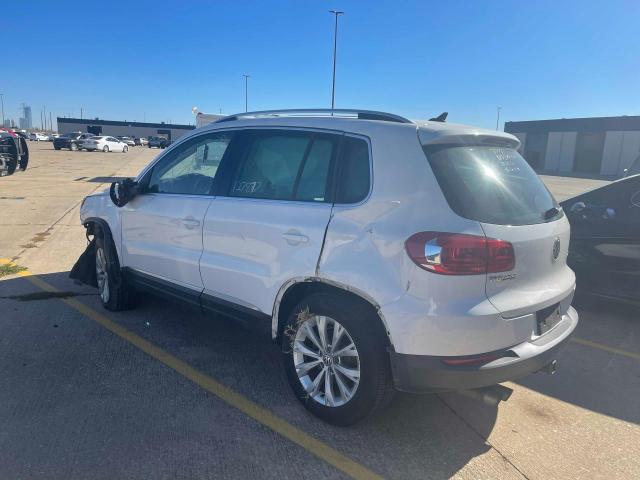 Photo 2 VIN: WVGAV7AX0CW528614 - VOLKSWAGEN TIGUAN S 