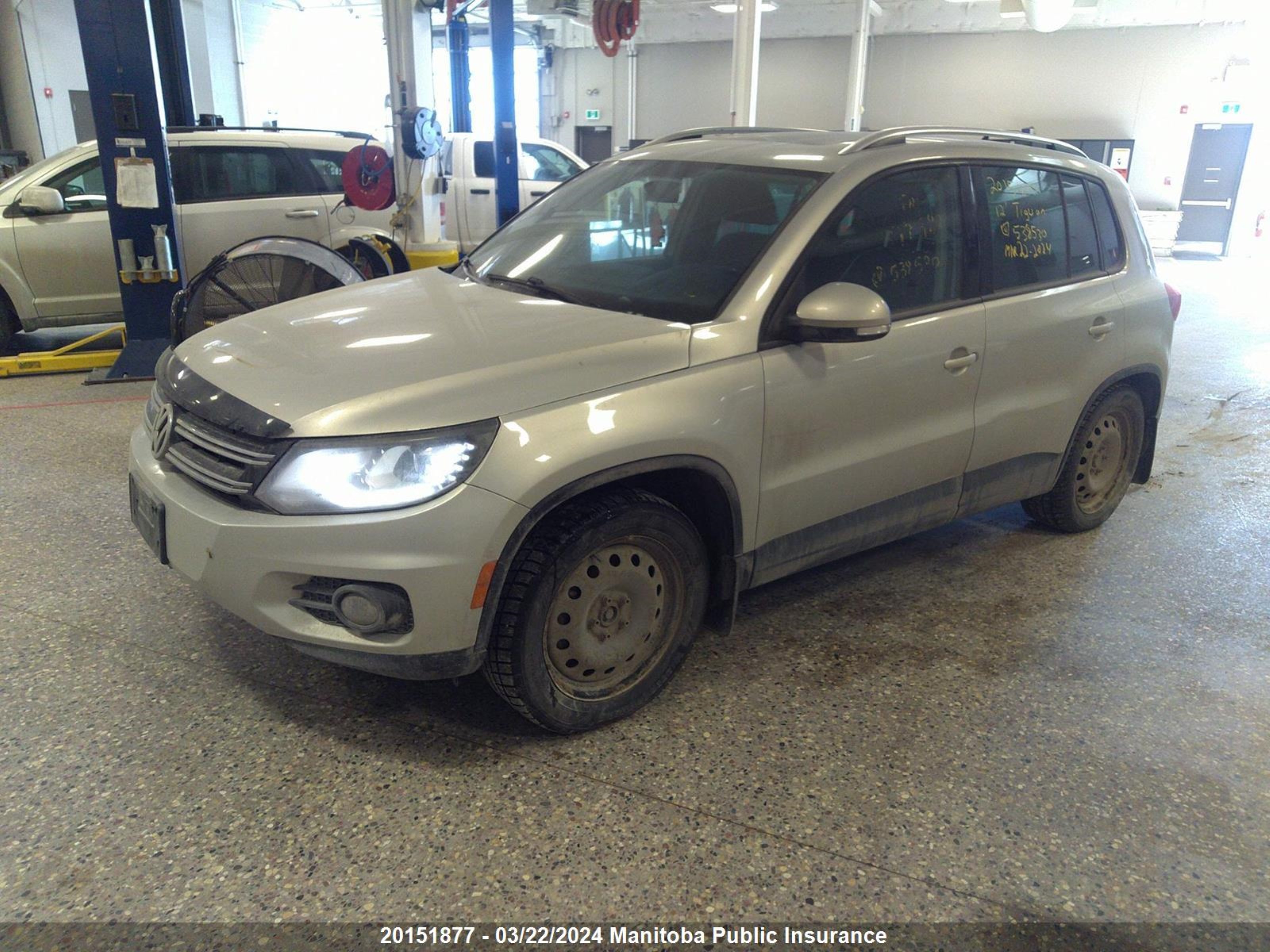 Photo 1 VIN: WVGAV7AX0CW538530 - VOLKSWAGEN TIGUAN 