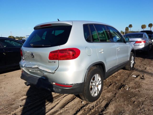 Photo 3 VIN: WVGAV7AX0CW546613 - VOLKSWAGEN TIGUAN S 