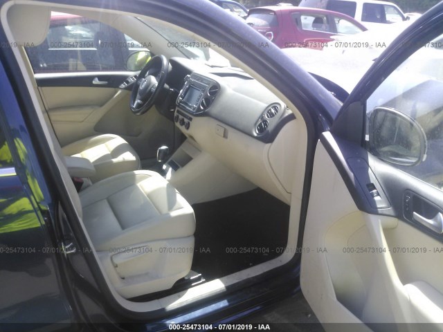 Photo 4 VIN: WVGAV7AX0DW527559 - VOLKSWAGEN TIGUAN 