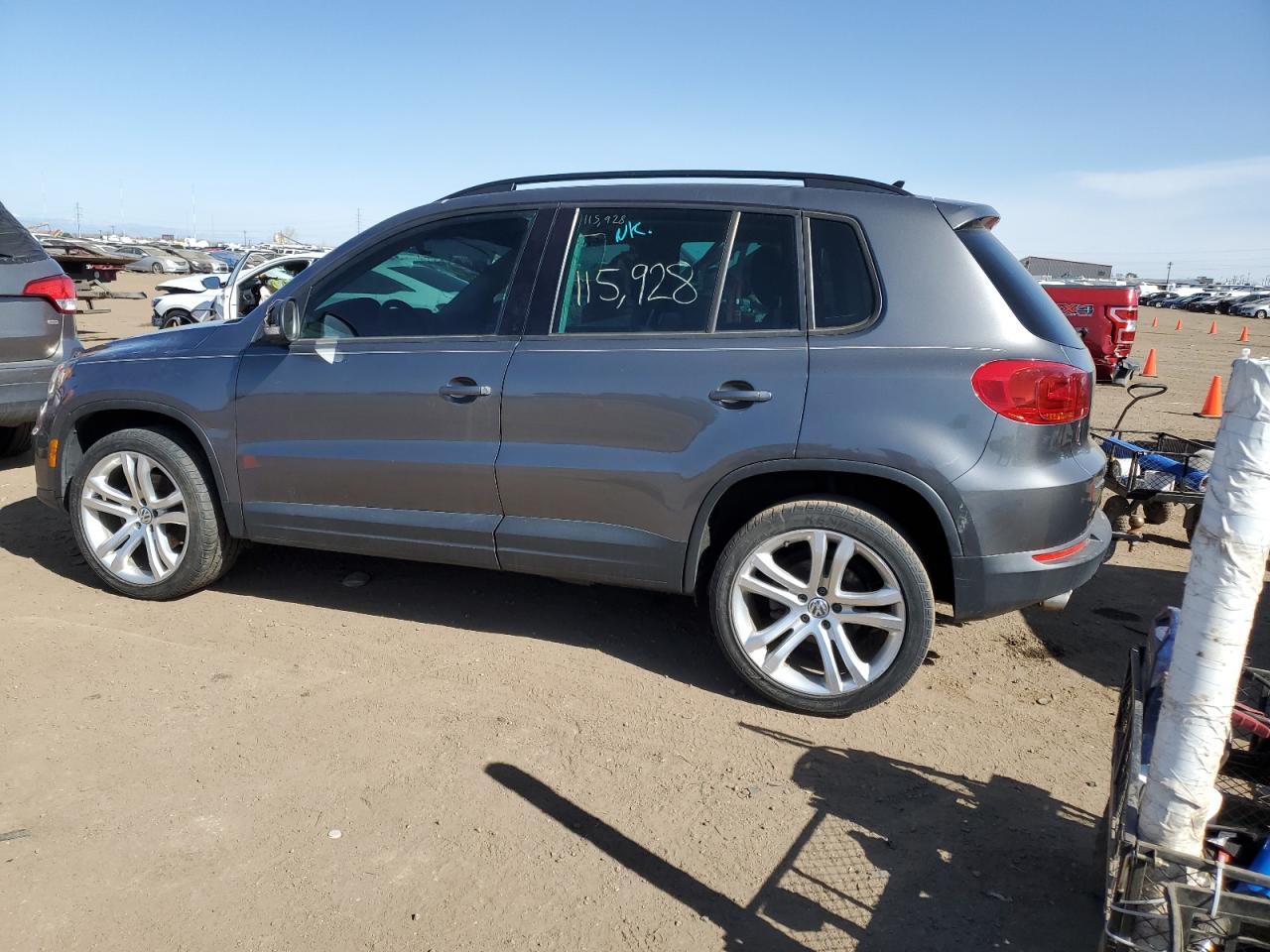 Photo 1 VIN: WVGAV7AX0FW551685 - VOLKSWAGEN TIGUAN 