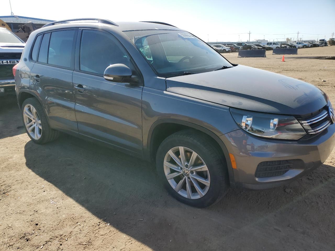 Photo 3 VIN: WVGAV7AX0FW551685 - VOLKSWAGEN TIGUAN 