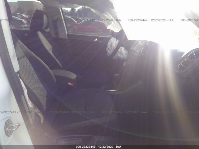 Photo 4 VIN: WVGAV7AX0FW575176 - VOLKSWAGEN TIGUAN 