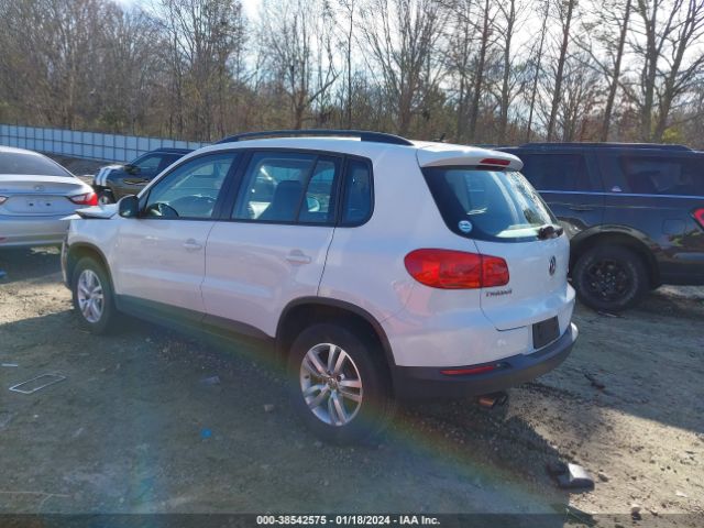 Photo 2 VIN: WVGAV7AX0GW600241 - VOLKSWAGEN TIGUAN 