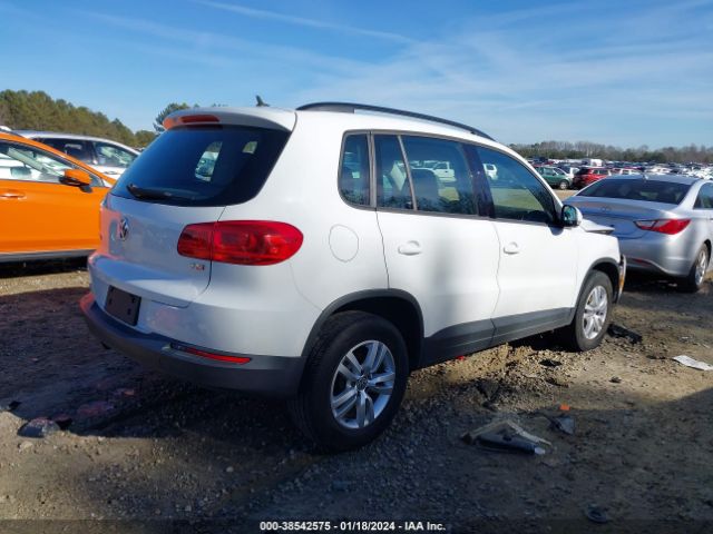 Photo 3 VIN: WVGAV7AX0GW600241 - VOLKSWAGEN TIGUAN 