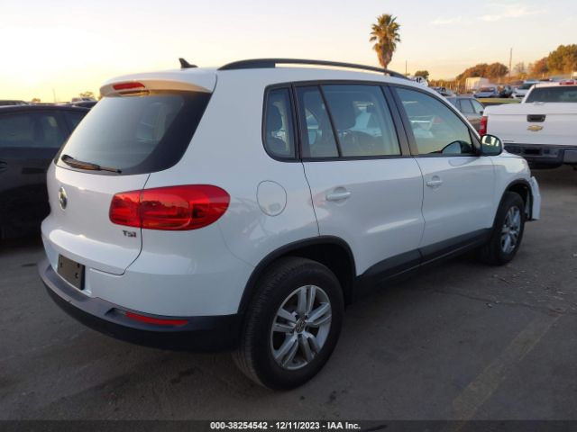 Photo 3 VIN: WVGAV7AX0HK003972 - VOLKSWAGEN TIGUAN 