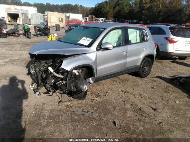 Photo 1 VIN: WVGAV7AX0HK047714 - VOLKSWAGEN TIGUAN 