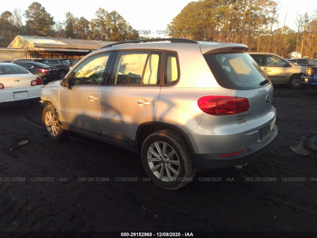 Photo 2 VIN: WVGAV7AX0HK048751 - VOLKSWAGEN TIGUAN 