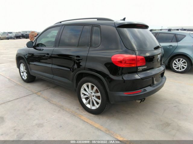 Photo 2 VIN: WVGAV7AX0JK005050 - VOLKSWAGEN TIGUAN LIMITED 