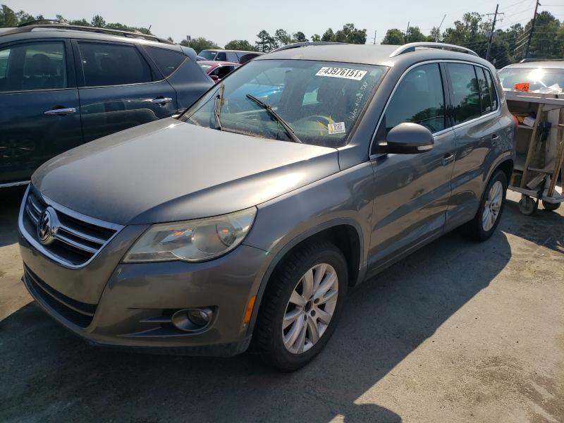 Photo 1 VIN: WVGAV7AX1AW500687 - VOLKSWAGEN TIGUAN S 