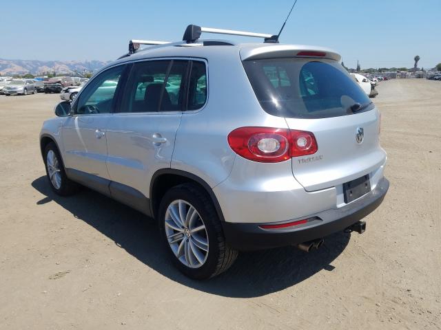 Photo 2 VIN: WVGAV7AX1AW515299 - VOLKSWAGEN TIGUAN S 