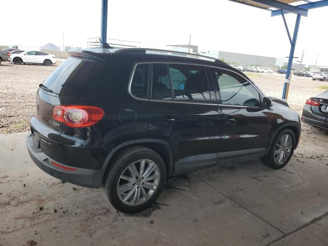 Photo 2 VIN: WVGAV7AX1AW517733 - VOLKSWAGEN TIGUAN 