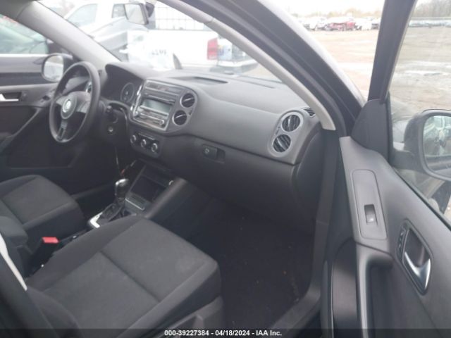 Photo 4 VIN: WVGAV7AX1CW551335 - VOLKSWAGEN TIGUAN 