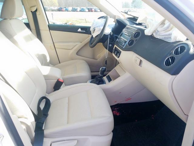 Photo 4 VIN: WVGAV7AX1CW577479 - VOLKSWAGEN TIGUAN S 