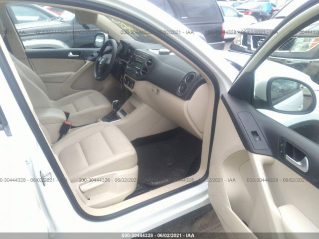 Photo 4 VIN: WVGAV7AX1CW581175 - VOLKSWAGEN TIGUAN 