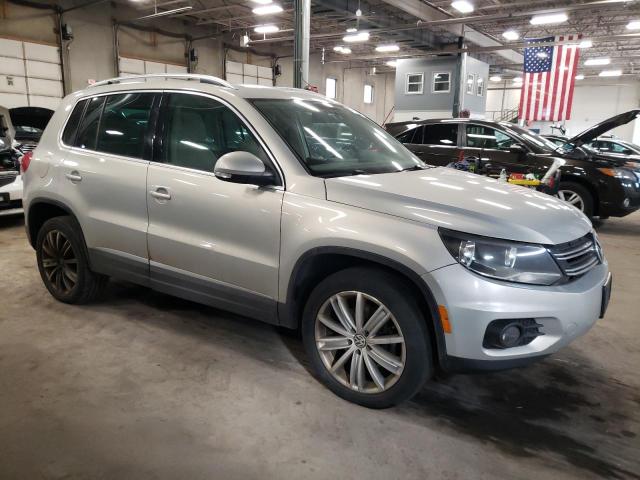 Photo 3 VIN: WVGAV7AX1DW555547 - VOLKSWAGEN TIGUAN S 