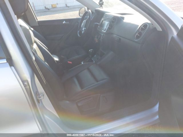 Photo 4 VIN: WVGAV7AX1FW502320 - VOLKSWAGEN TIGUAN 