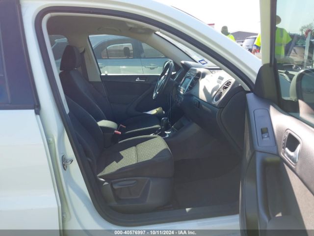 Photo 4 VIN: WVGAV7AX1FW550903 - VOLKSWAGEN TIGUAN 