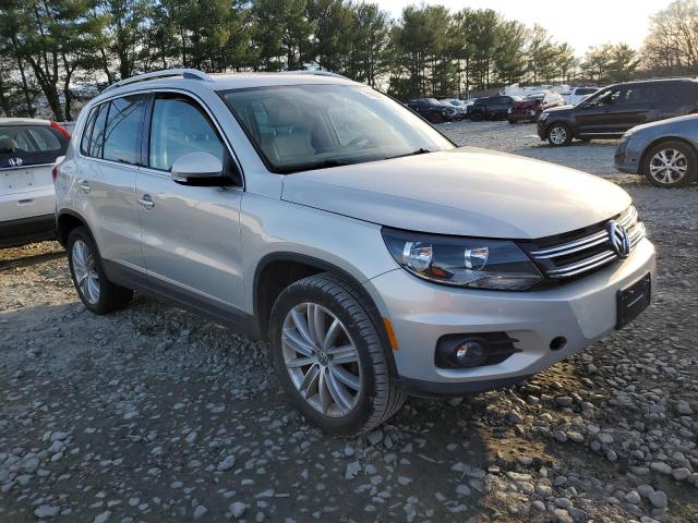 Photo 3 VIN: WVGAV7AX1FW592021 - VOLKSWAGEN TIGUAN 