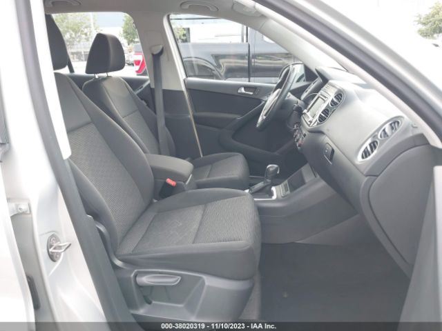 Photo 4 VIN: WVGAV7AX1FW615149 - VOLKSWAGEN TIGUAN 