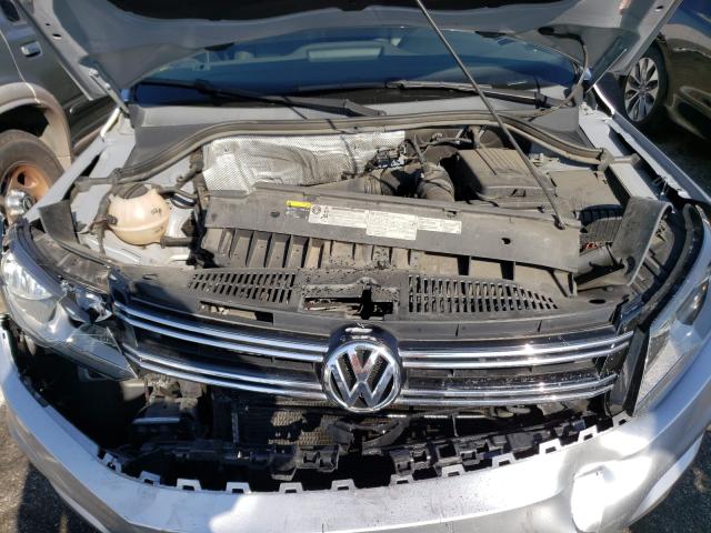 Photo 6 VIN: WVGAV7AX1GW517725 - VOLKSWAGEN TIGUAN 