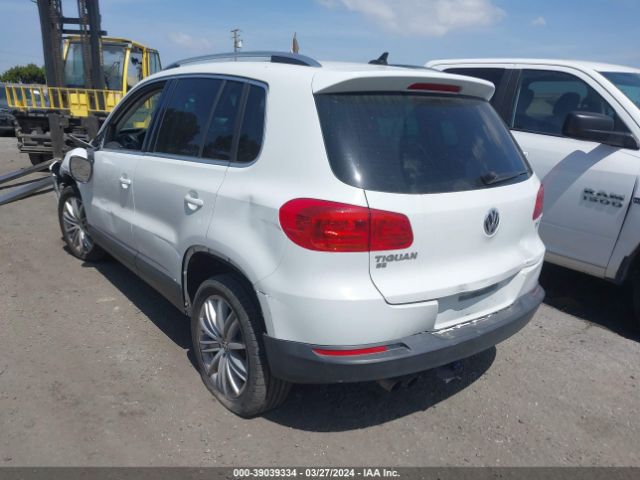 Photo 2 VIN: WVGAV7AX1GW563023 - VOLKSWAGEN TIGUAN 