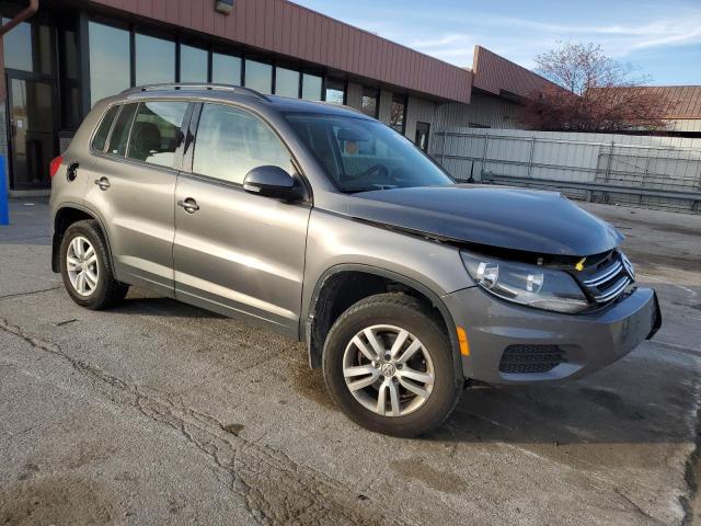 Photo 3 VIN: WVGAV7AX1GW611328 - VOLKSWAGEN TIGUAN 