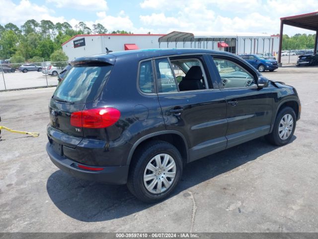 Photo 3 VIN: WVGAV7AX1JK000438 - VOLKSWAGEN TIGUAN LIMITED 