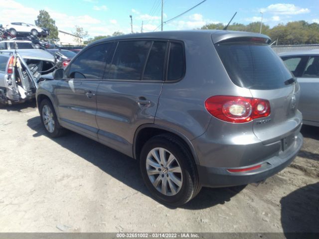 Photo 2 VIN: WVGAV7AX2AW511729 - VOLKSWAGEN TIGUAN 