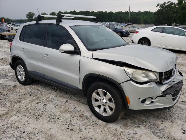 Photo 3 VIN: WVGAV7AX2AW518549 - VOLKSWAGEN TIGUAN S 