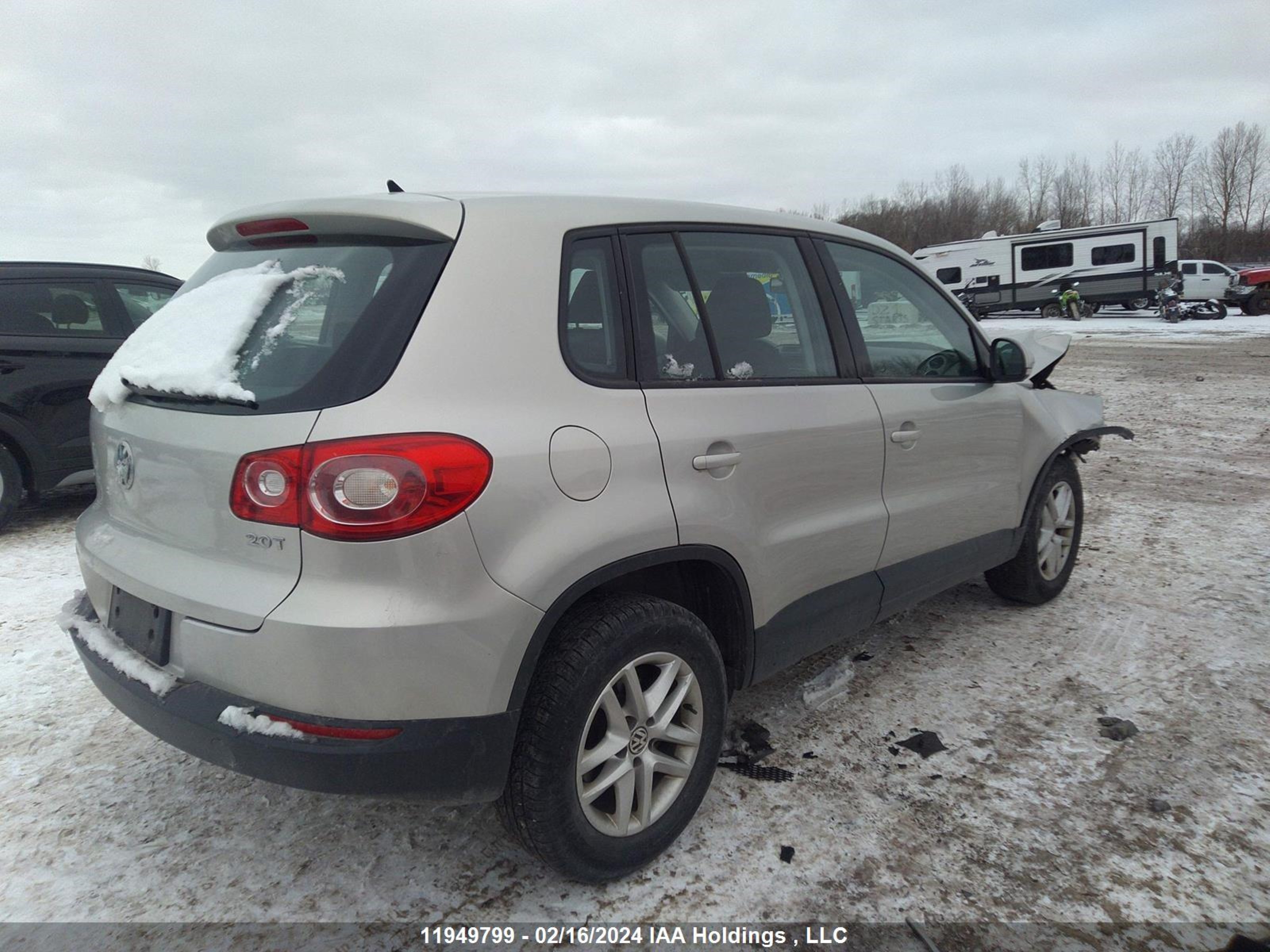 Photo 3 VIN: WVGAV7AX2BW533621 - VOLKSWAGEN TIGUAN 