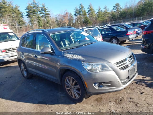 Photo 0 VIN: WVGAV7AX2BW538821 - VOLKSWAGEN TIGUAN 