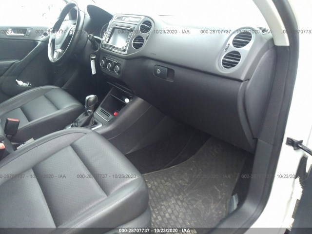 Photo 4 VIN: WVGAV7AX2CW514357 - VOLKSWAGEN TIGUAN 